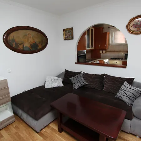 Apartmán Ilinovic *