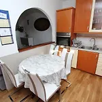 Ilinović Appartamento *